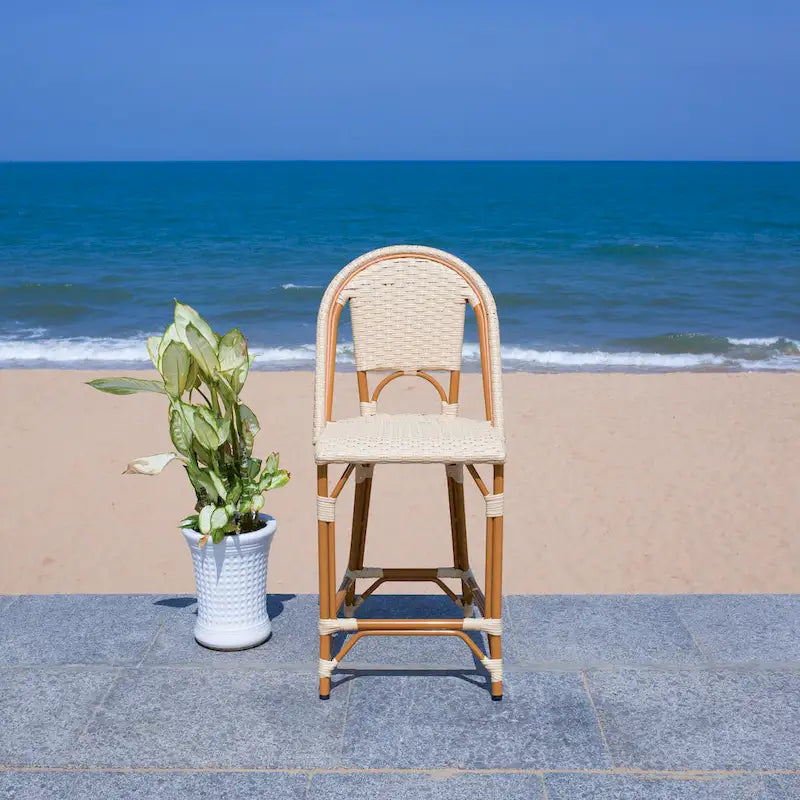 SAFAVIEH Leonica Outdoor Bistro 25-inch Seat Height Counter Stool (Fully Assembled) - 20Wx21Dx43H